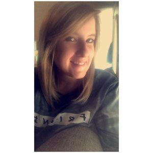 Meet your Posher, Sara